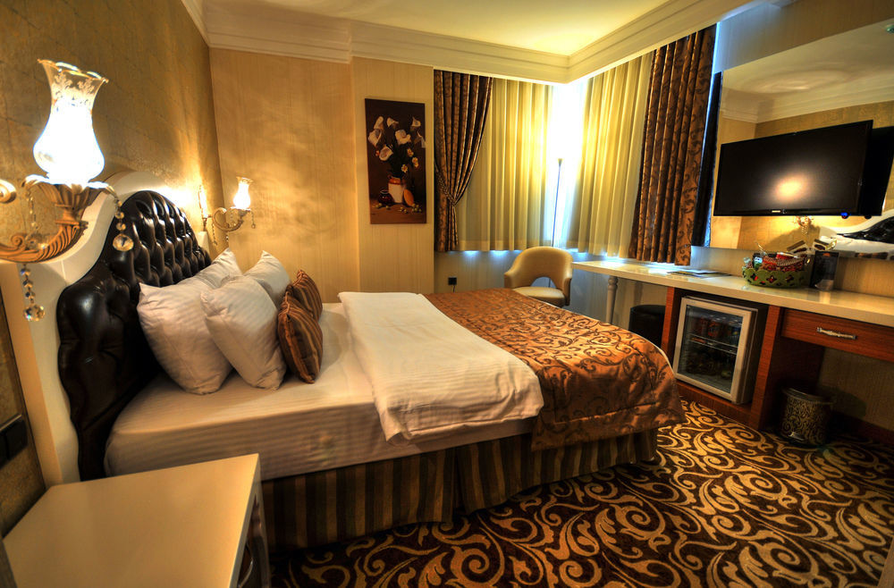 Golden Deluxe Hotel Адана Екстер'єр фото