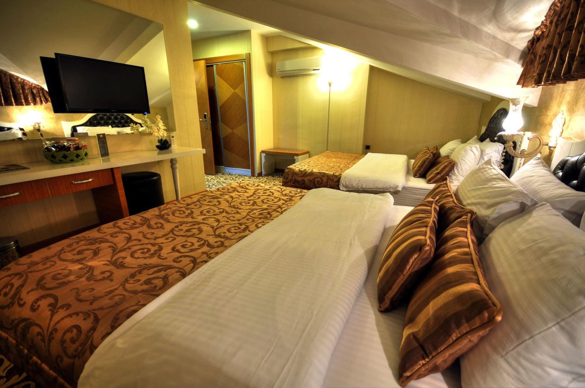 Golden Deluxe Hotel Адана Екстер'єр фото